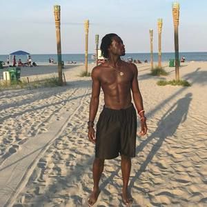 Meet your Posher, Nito